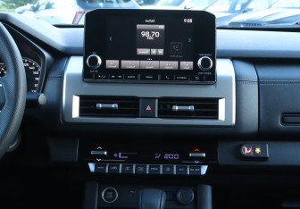 Новый Mitsubishi L200 2025 (16 фото)