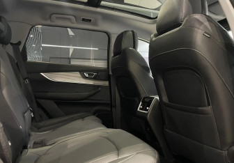 Подержанный автомобиль Chery Tiggo 8 Pro Max 2023 года (12 фото)