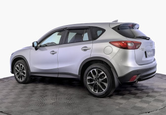Подержанный автомобиль Mazda CX-5 2015 года (7 фото)