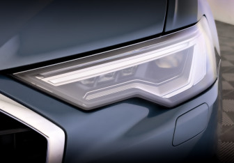 Подержанный автомобиль Audi A6 Sedan 2020 года (17 фото)