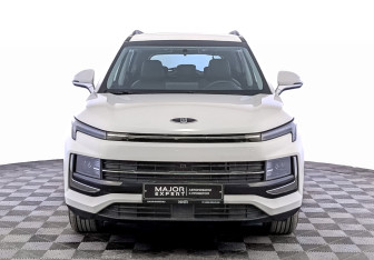 Новый Москвич 3 2023 (2 фото)