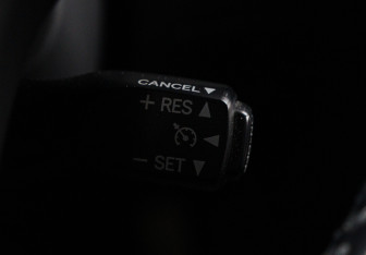 Подержанный автомобиль Lexus RX 2011 года (19 фото)