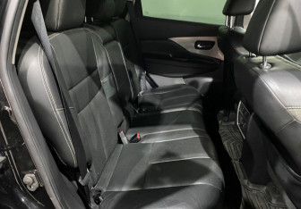 Подержанный автомобиль Nissan Murano Suv 2018 года (19 фото)
