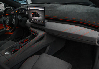 Подержанный автомобиль Zeekr 001 2024 года (9 фото)