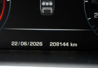 Подержанный автомобиль Land Rover Range Rover Sport 2014 года (18 фото)