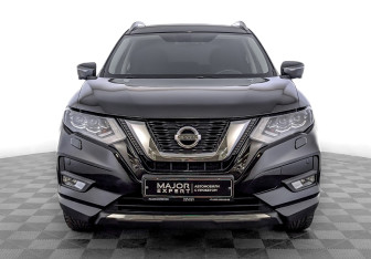 Подержанный автомобиль Nissan X-Trail 2019 года (2 фото)