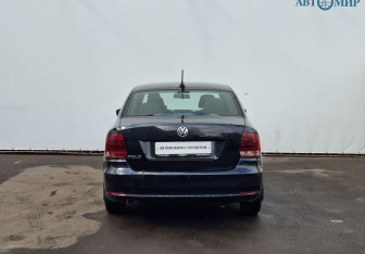 Подержанный автомобиль Volkswagen Polo Sedan 2018 года (6 фото)