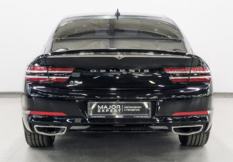 Подержанный автомобиль Genesis G80 2021 года (6 фото)