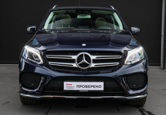 Подержанный автомобиль Mercedes-Benz GLE 2016 года (2 фото)