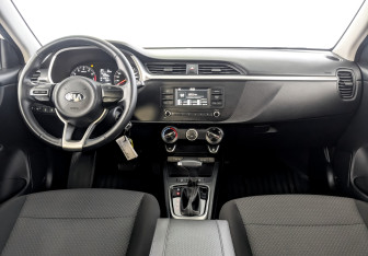 Подержанный автомобиль Kia Rio Sedan 2021 года (14 фото)
