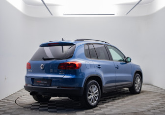 Подержанный автомобиль Volkswagen Tiguan 2014 года (5 фото)