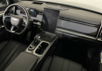 Подержанный автомобиль Jaecoo J7 2024 года (9 фото)