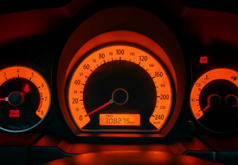 Подержанный автомобиль Kia Ceed Wagon 2008 года (16 фото)