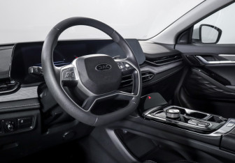 Подержанный автомобиль JAC JS6 2023 года (14 фото)