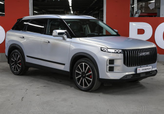 Подержанный автомобиль Jaecoo J7 2023 года (3 фото)