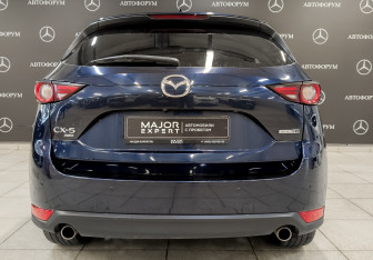 Подержанный автомобиль Mazda CX-5 2020 года (6 фото)