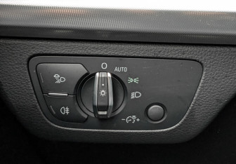 Подержанный автомобиль Audi Q5 2019 года (26 фото)