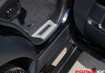 Подержанный автомобиль Land Rover Range Rover 2014 года (20 фото)