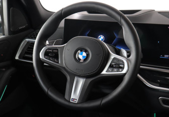 Новый BMW X5 2025 (15 фото)