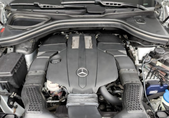 Подержанный автомобиль Mercedes-Benz GLE 2017 года (9 фото)