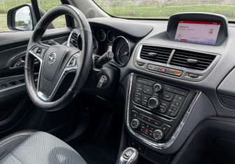 Подержанный автомобиль Opel Mokka 2014 года (9 фото)