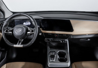 Подержанный автомобиль GAC GS3 2024 года (12 фото)