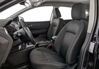 Подержанный автомобиль Nissan Qashqai 2012 года (20 фото)