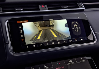Подержанный автомобиль Land Rover Range Rover Velar 2017 года (28 фото)