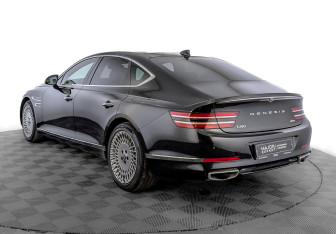 Подержанный автомобиль Genesis G80 2021 года (7 фото)