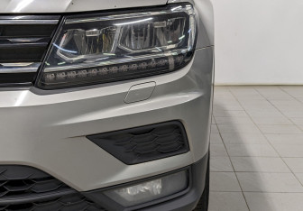 Подержанный автомобиль Volkswagen Tiguan 2019 года (16 фото)