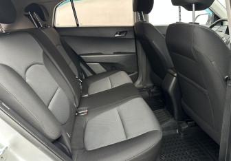 Подержанный автомобиль Hyundai Creta 2018 года (14 фото)