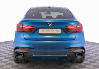 Подержанный автомобиль BMW X6 2018 года (6 фото)