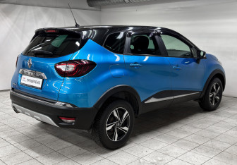 Подержанный автомобиль Renault Kaptur 2017 года (5 фото)