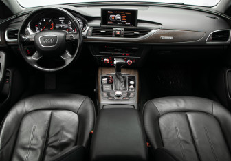 Подержанный автомобиль Audi A6 allroad 2014 года (9 фото)
