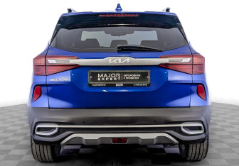 Подержанный автомобиль Kia Seltos 2022 года (6 фото)