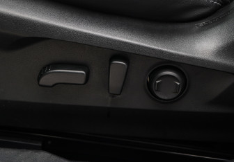 Подержанный автомобиль Subaru Outback Wagon 2022 года (18 фото)