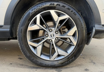 Подержанный автомобиль Haval F7 2022 года (15 фото)