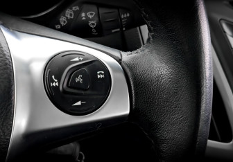 Подержанный автомобиль Ford Focus Wagon 2015 года (27 фото)