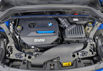 Подержанный автомобиль BMW X2 2021 года (9 фото)