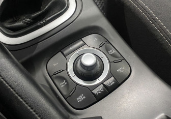 Подержанный автомобиль Renault Megane Wagon 2010 года (16 фото)