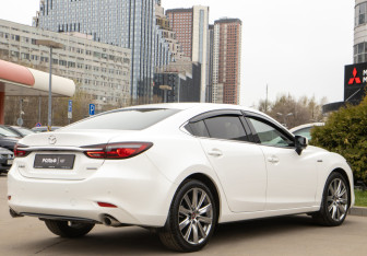 Подержанный автомобиль Mazda 6 Sedan 2021 года (4 фото)