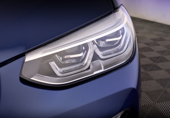 Подержанный автомобиль BMW X3 2019 года (17 фото)