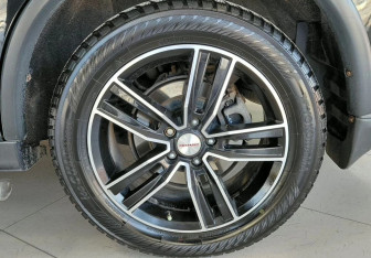 Подержанный автомобиль Mitsubishi Outlander 2018 года (19 фото)