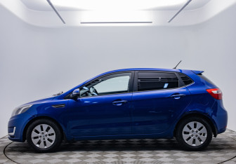 Подержанный автомобиль Kia Rio Hatchback 2012 года (2 фото)