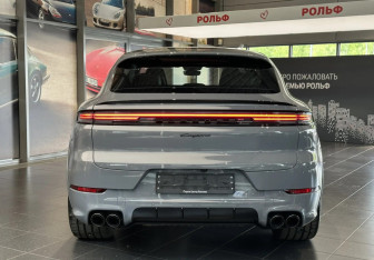 Новый Porsche Cayenne 2026 (10 фото)