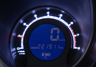 Подержанный автомобиль Lifan X60 2013 года (12 фото)