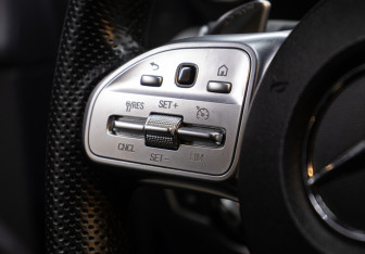 Подержанный автомобиль Mercedes-Benz AMG GT Liftback 2020 года (18 фото)