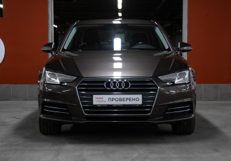 Подержанный автомобиль Audi A4 Sedan 2015 года (2 фото)