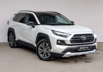 Новый Toyota RAV4 2025 (3 фото)