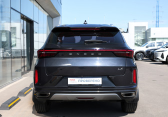 Подержанный автомобиль Exeed LX 2023 года (6 фото)
